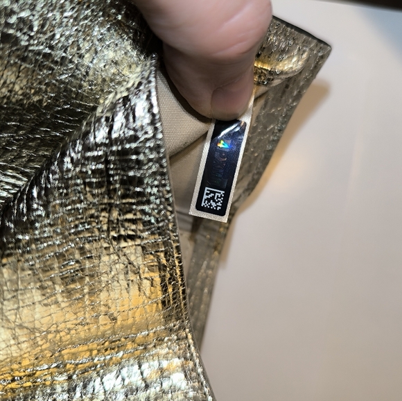 Chloe Mini Metallic Trifold Aby Wallet - Picture 13 of 16